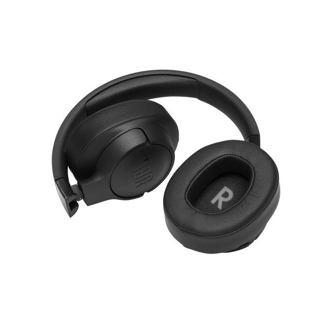 JBL Tune 710BT - Black - Wireless Over-Ear Headphones - Detailshot 4 image number null